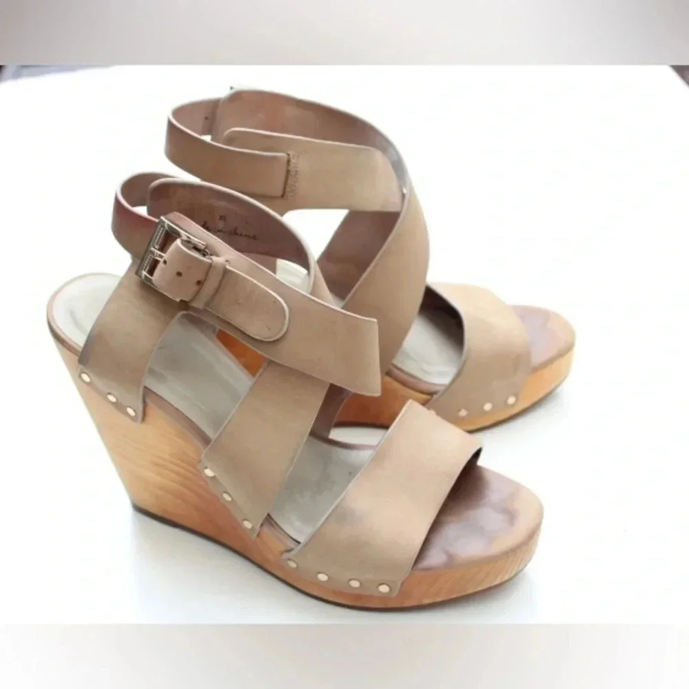 Joie wedges